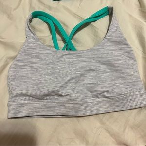 Lululemon sports bra